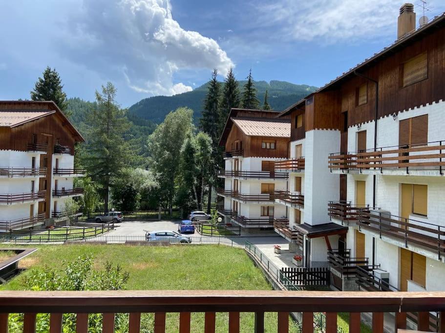 Relax In Montagna Appartement Bardonecchia Buitenkant foto